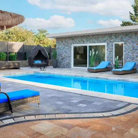 Casa Con Piscina Ebenweiler